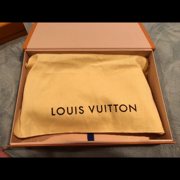 ❌SOLD❌ ✨Louis Vuitton Eva Damier Azur Ivorie Grey✨ - Picture 8 of 8